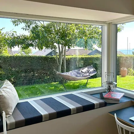 Architect-designed House With Sea Views Tatil Evi